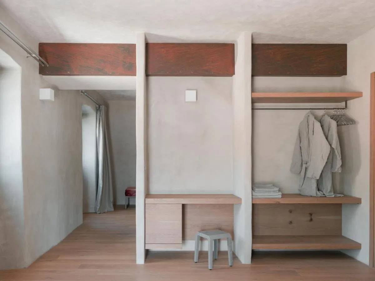 Cremia Casa Olea Hotel